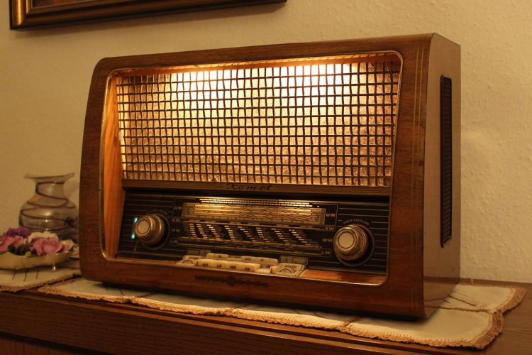 história do rádio no brasil