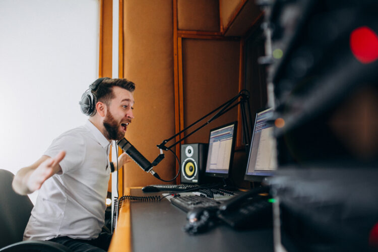 por que anunciar no radio